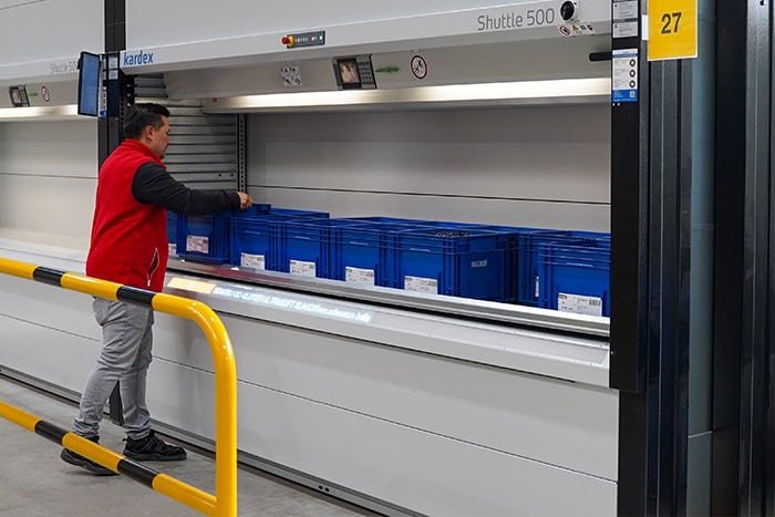 Vollautomatische Lagersysteme anbinden