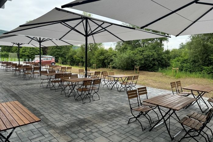 Außenbereich Veranstaltungsgebäude Planet Blue der L-mobile in Sulzbach an der Murr