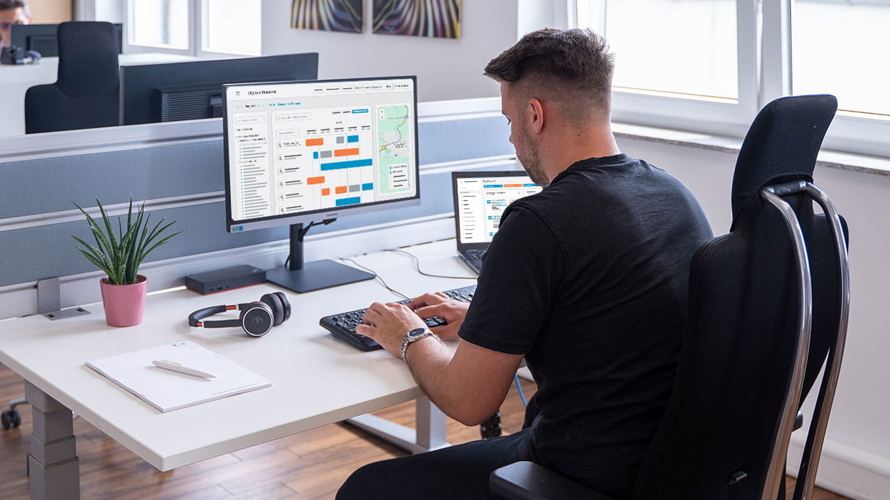 Digitale Einsatzplanung mit der digitalen Plantafel der Field Service Management Software L-mobile service Digitale Einsatzplanung mit der digitalen Plantafel der Field Service Management Software L-mobile service