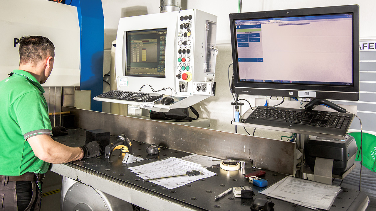 LMM_8288-1280x720 Kundenreferenz L-mobile production Hans Berg GmbH & Co. KG