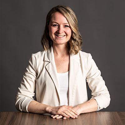 L-mobile Mitarbeiterin Kassandra Damer