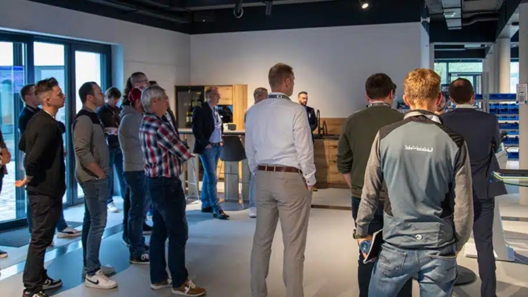 L-mobile-Veranstaltungen-Digitalisierungs-Event-Praesenz-Event-Logimat Digitalisierungs-Events der L-mobile online oder Präsenz | Nehmen Sie an unseren Industrie-Events und Events für Digitalisierung im Lager und Field Service teil